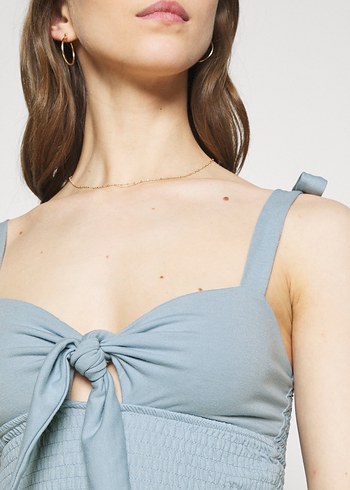 Sheinside Nakd pamela crop