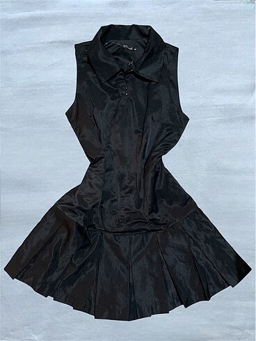 Urban Outfitters Pileli şortlu elbise y2k