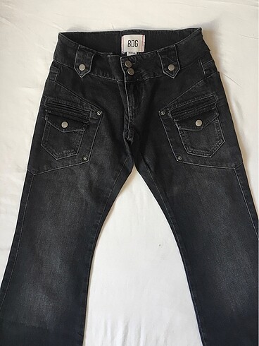 s Beden Y2K urban Outfitters flare jean