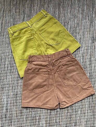 xs Beden yeşil Renk 1 adet şort Pull and Bear