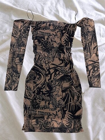 Bershka elbise