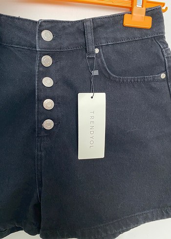 36 Beden siyah Renk Düğmeli Siyah Kadın Mini Denim Şort