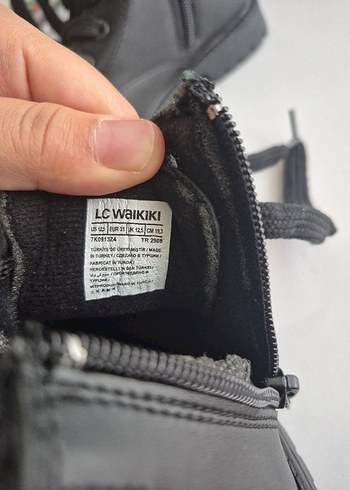 Kemer Detaylı Siyah Çocuk Botu - Görsel 6