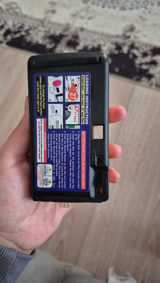 Sarı Renkli Analog Film Kamera - Görsel 2