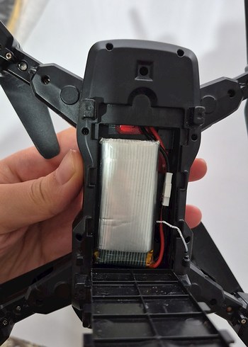 Piranha Siyah Drone ve Kumanda Seti - Görsel 6