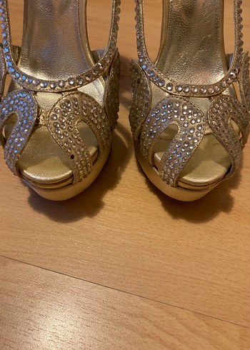 PAPUCCİ Altın Renkli Pul Detaylı Platform Topuklu Kadın Ayakkabı - Görsel 8