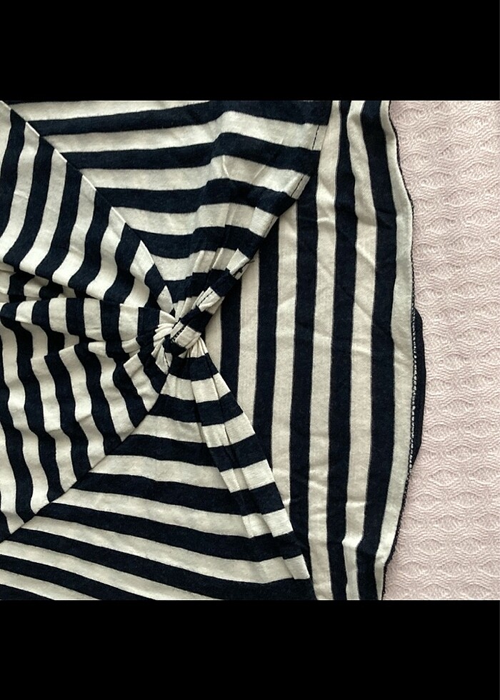 STRADIVARIUS Tişört - Görsel 2