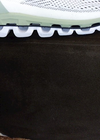 On Running Erkek Spor Ayakkabı - Görsel 4