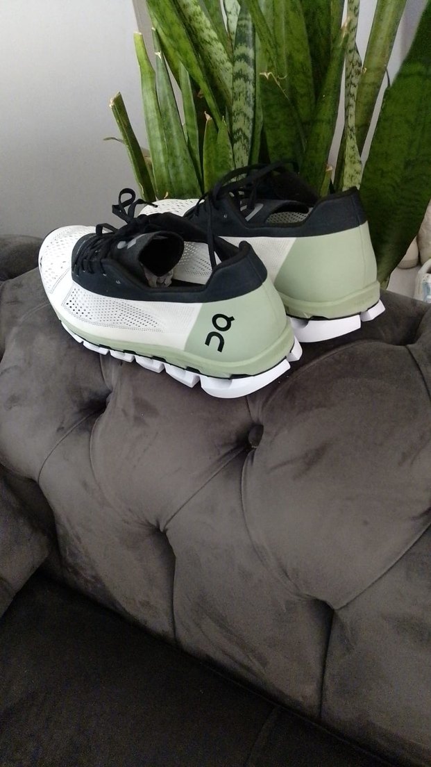 On Running Erkek Spor Ayakkabı - Görsel 2