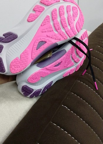 ASICS Gel-Kayano Kadın Spor - Görsel 4