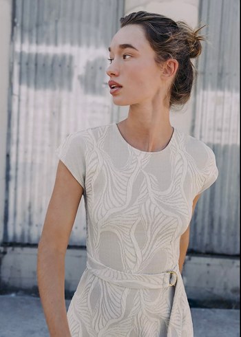 Zara Kemerli Jakarlı Elbise - Görsel 3