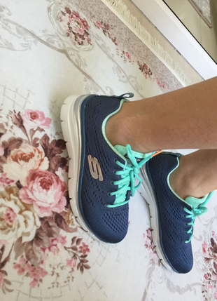 Tertemiz skechers