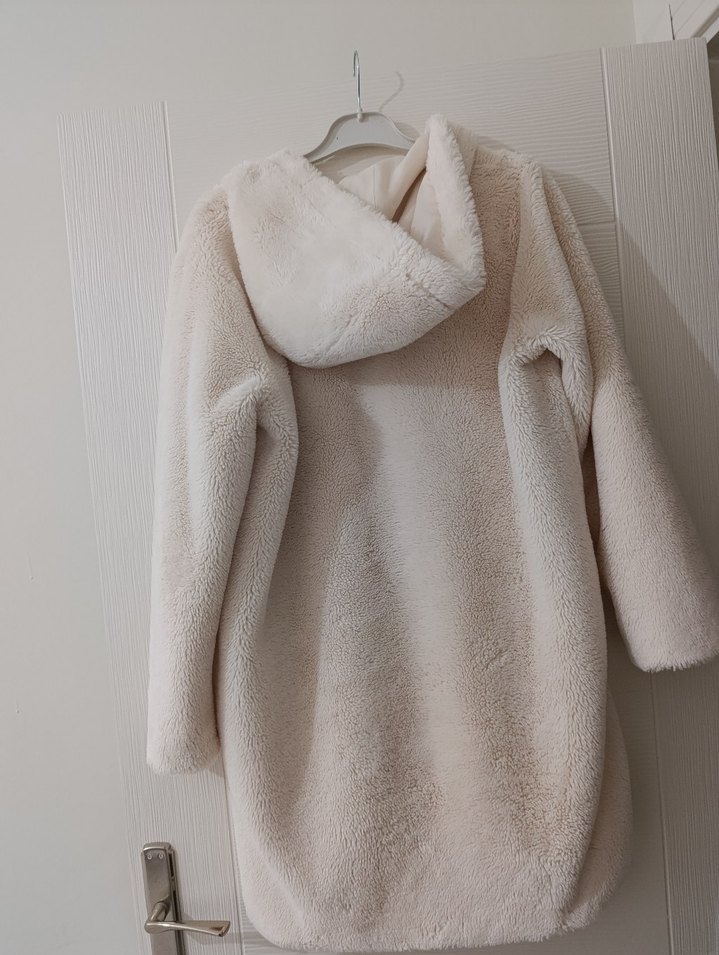 Kadın Beyaz Midi Rahat Kesim Kapüşonlu Bornoz - Görsel 4