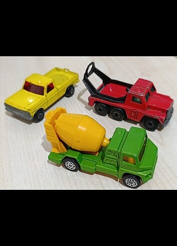 70 ler matchbox corgi kamyon kamyonet araba set boya kusurları m