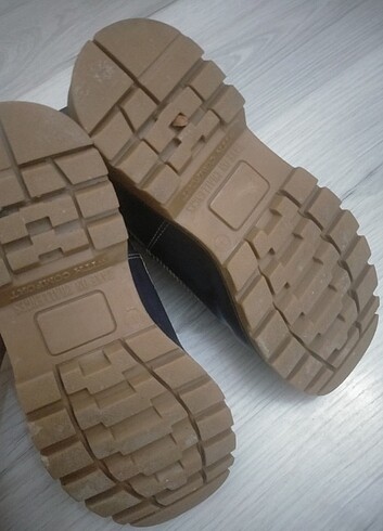 Erkek çocuk bot - Görsel 5