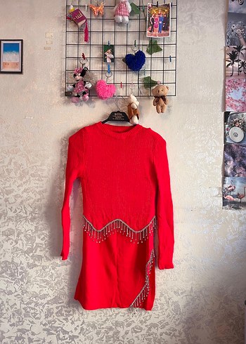 Püsküllü Kırmızı Uzun Kadın Elbise - Görsel 4