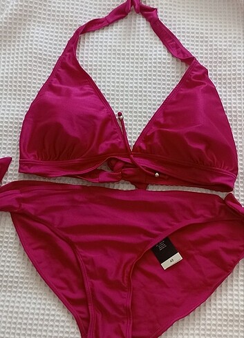 Etiketli Yeni Bikini Takımı 