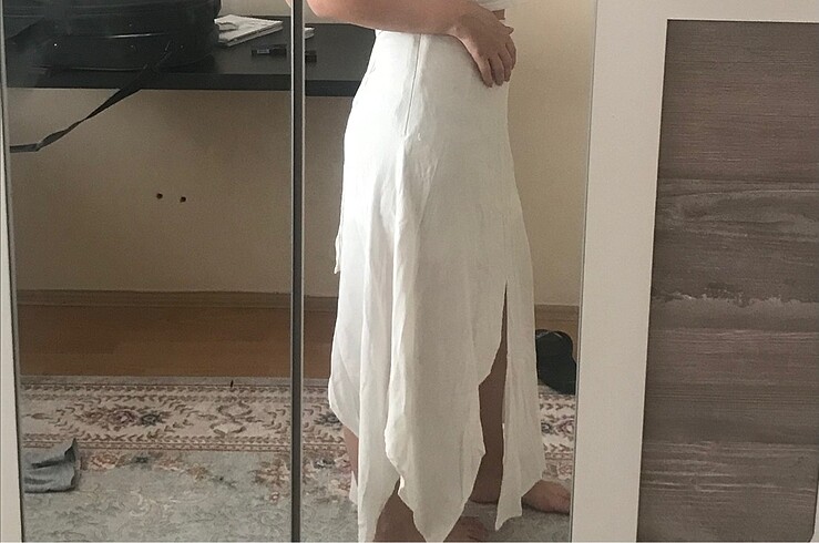 Beyaz Uzun Etek