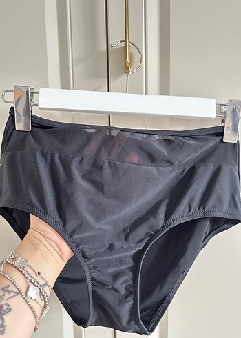 Kadın Siyah Fitted Bikini Altı - Görsel 2