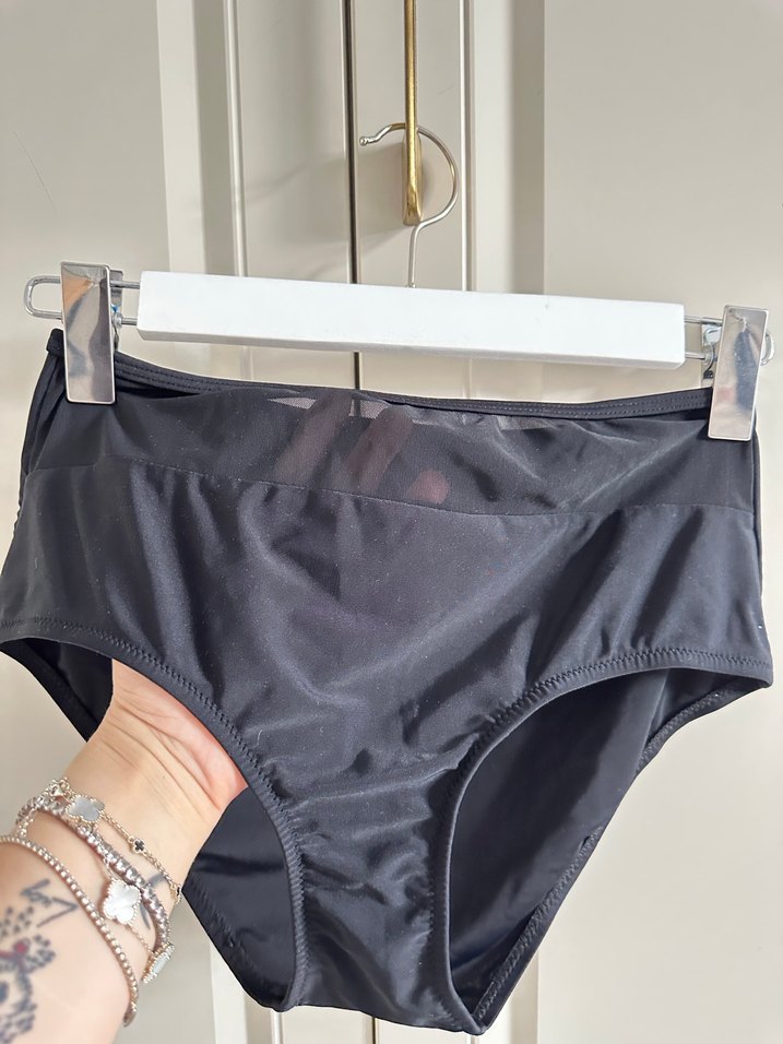 Kadın Siyah Fitted Bikini Altı - Görsel 2