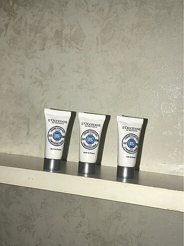 loccitane shealı yuz kremi 3 adet fiyatıdır!!!!!