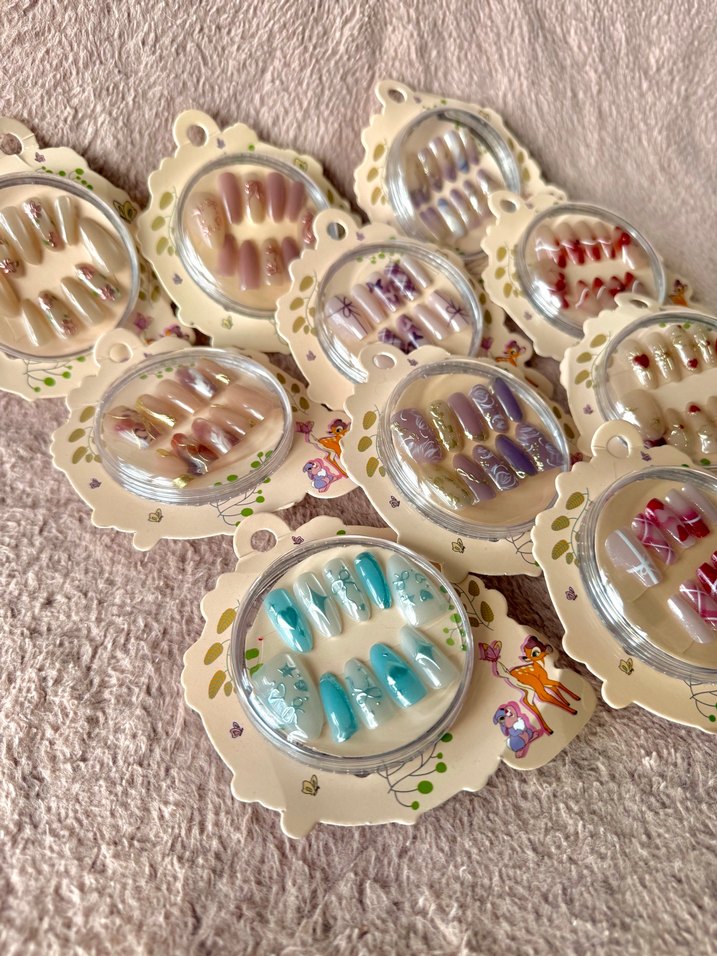 Kelebek Nail Art Lila Takma Tırnak Seti — görsel 8/9