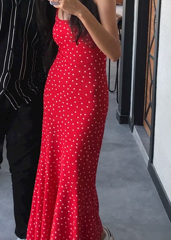 Kırmızı puantiyeli elbise Trendyolmilla - Görsel 2