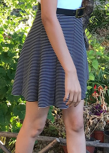 Çizgili Kısa Etek - Görsel 2