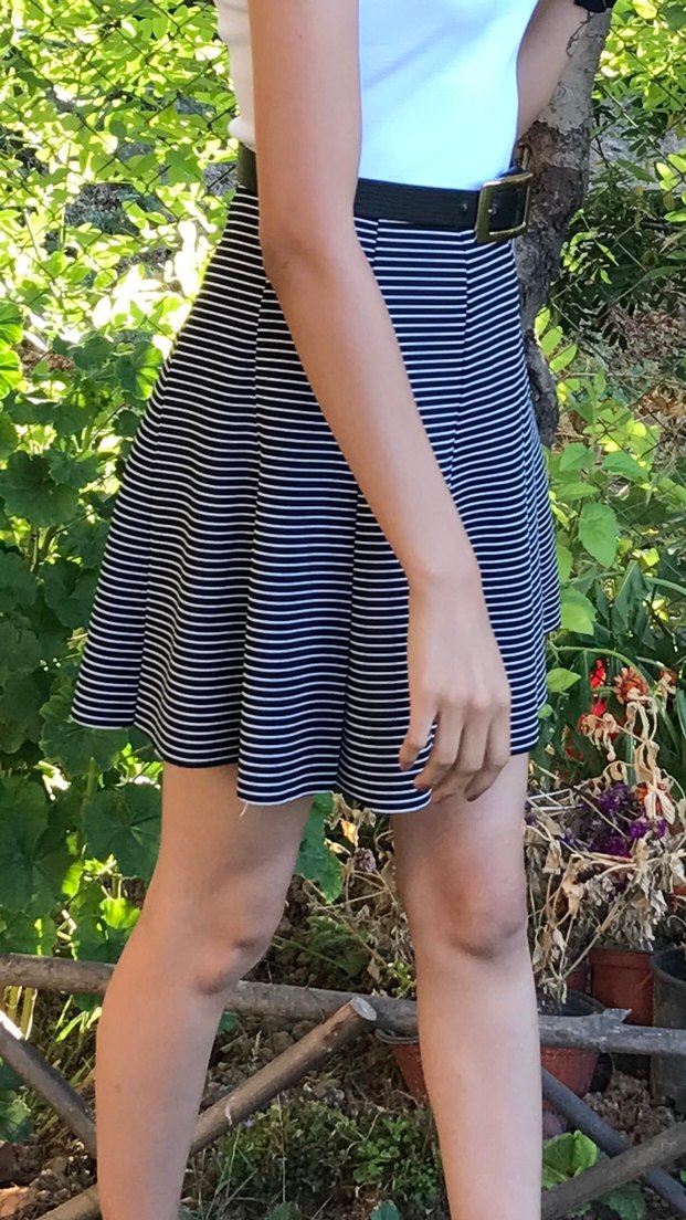 Çizgili Kısa Etek - Görsel 2