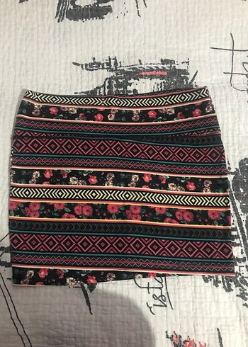 Desenli mini etek - Görsel 2