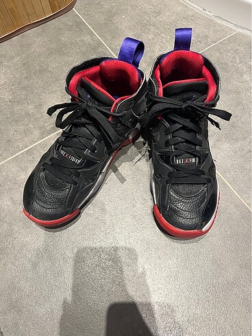 37 Beden çeşitli Renk Jordan jumpman two trey (Gs)