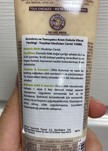 Beden Yves Rocher Hindistan Cevizi Vücut Peeling Kremi