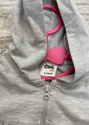 Kız Çocuk Kapüşonlu Gri Fermuarlı Yelek - Görsel 3