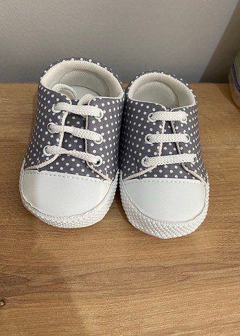 Erkek Bebek Gri Puantiyeli İlk Adım Ayakkabısı - Görsel 2