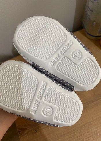 Erkek Bebek Gri Puantiyeli İlk Adım Ayakkabısı - Görsel 4