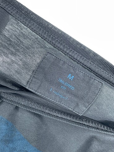 m Beden çeşitli Renk PreLoved T-shirt %70 İndirimli.
