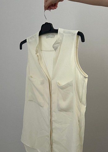 Beyaz Kolsuz V Yaka Mini Gömlek - Görsel 2