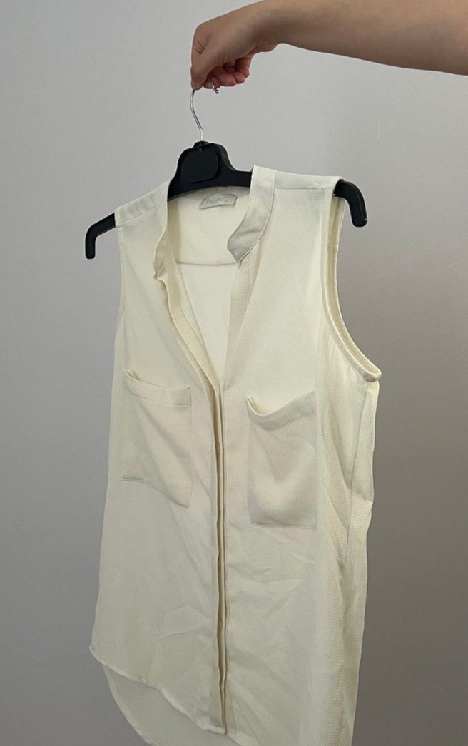 Beyaz Kolsuz V Yaka Mini Gömlek - Görsel 2