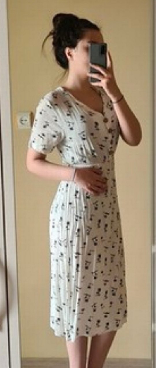 V Yaka Beyaz Düğmeli Rahat Mini Elbise - Görsel 2