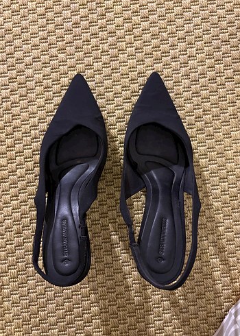 Klasik Siyah Tokalı Stiletto Topuklu Ayakkabı - Görsel 2