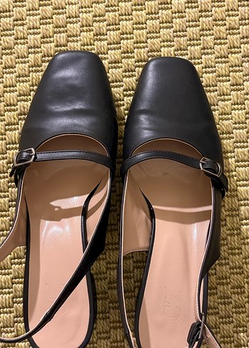 Siyah Tokalı Topuklu Kadın Ayakkabı - Görsel 2