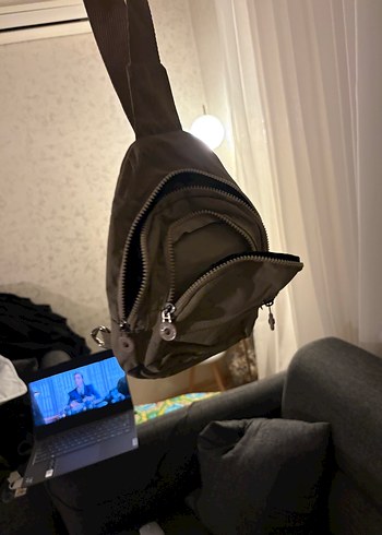 Bej Fermuarlı Kadın Sırt Çantası - Görsel 3