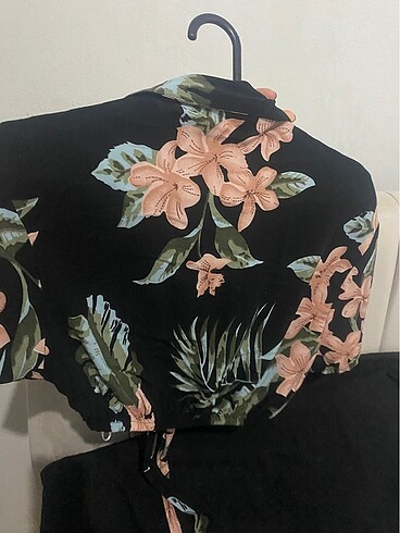 m Beden Bluz gomlek crop