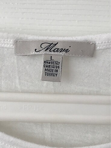l Beden beyaz Renk MAVİ Jeans tişört