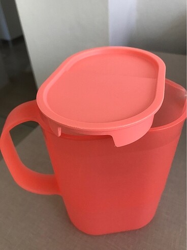  Beden kırmızı Renk Tupperware Sürahi