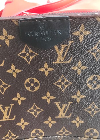Louis Vuitton Kahverengi Deri Parisian Omuz Çantası