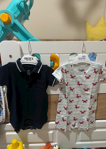 H&M Kısa Kollu Pamuklu Erkek Bebek Tulum