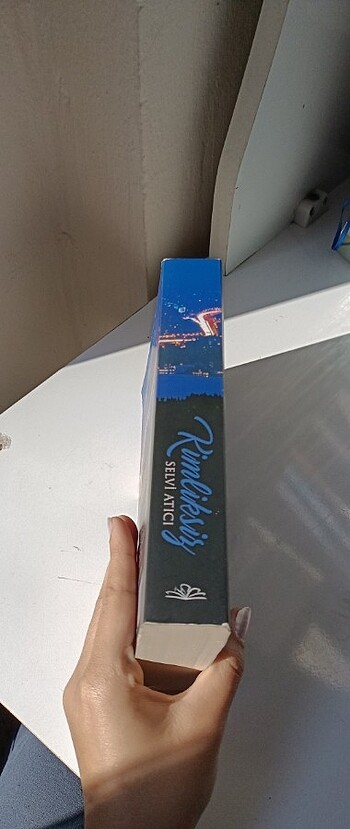  Beden Kimliksiz kitap