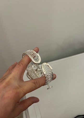 Beyaz Yılan Desenli Boncuklu Kadın El Zinciri - Görsel 5