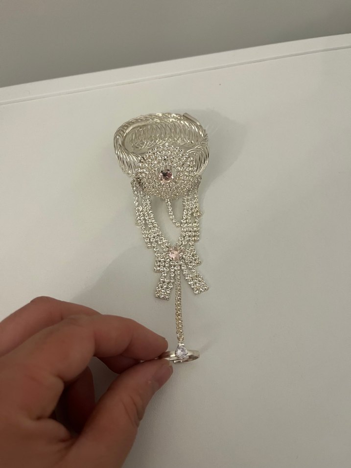 Beyaz Yılan Desenli Boncuklu Kadın El Zinciri - Görsel 2